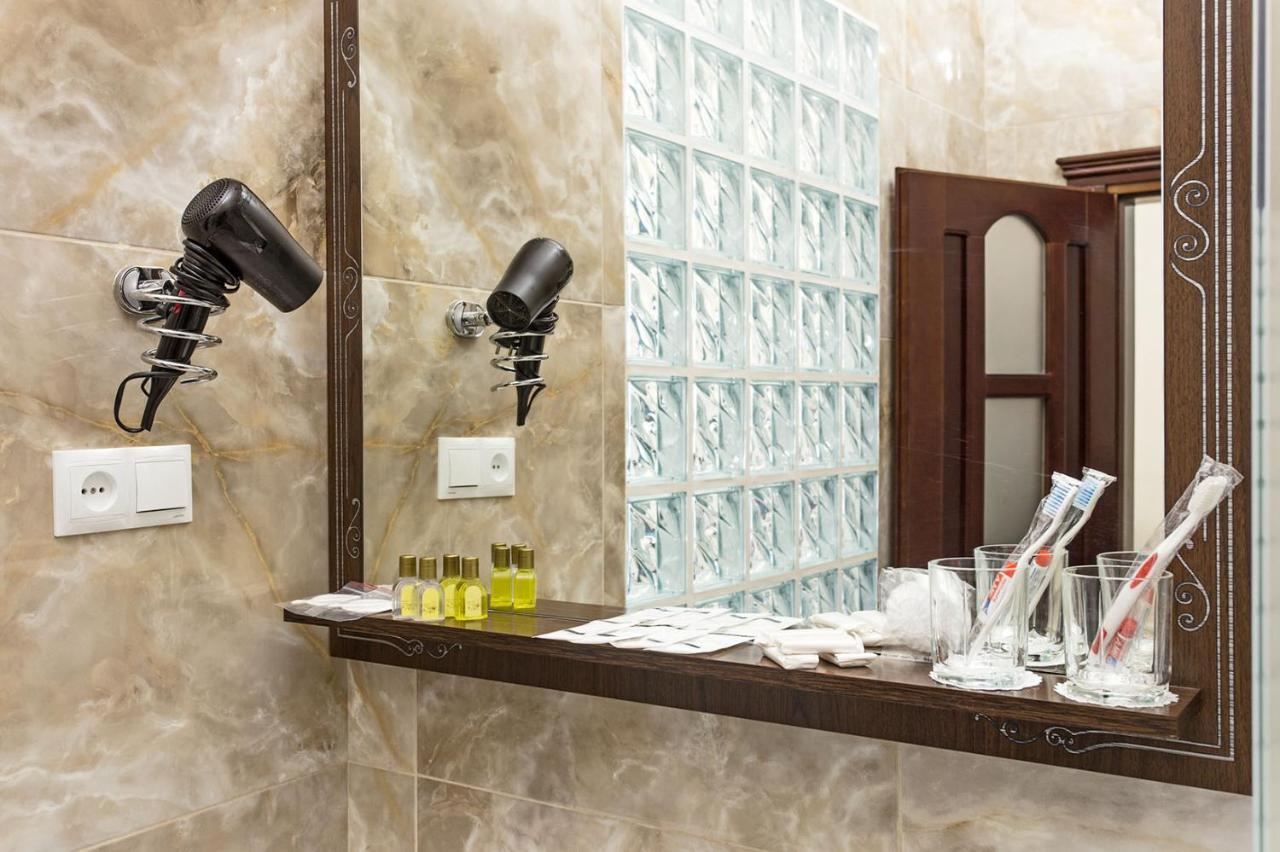 Hotel Baron Οδησσός Εξωτερικό φωτογραφία