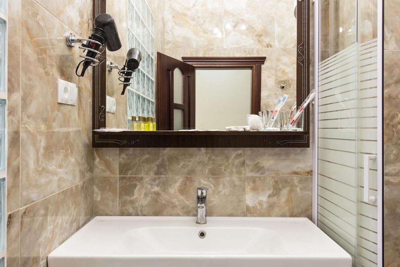 Hotel Baron Οδησσός Εξωτερικό φωτογραφία