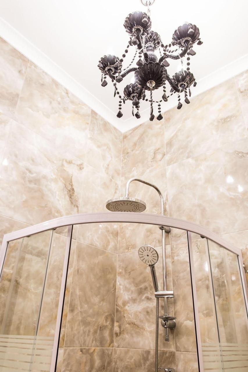 Hotel Baron Οδησσός Δωμάτιο φωτογραφία