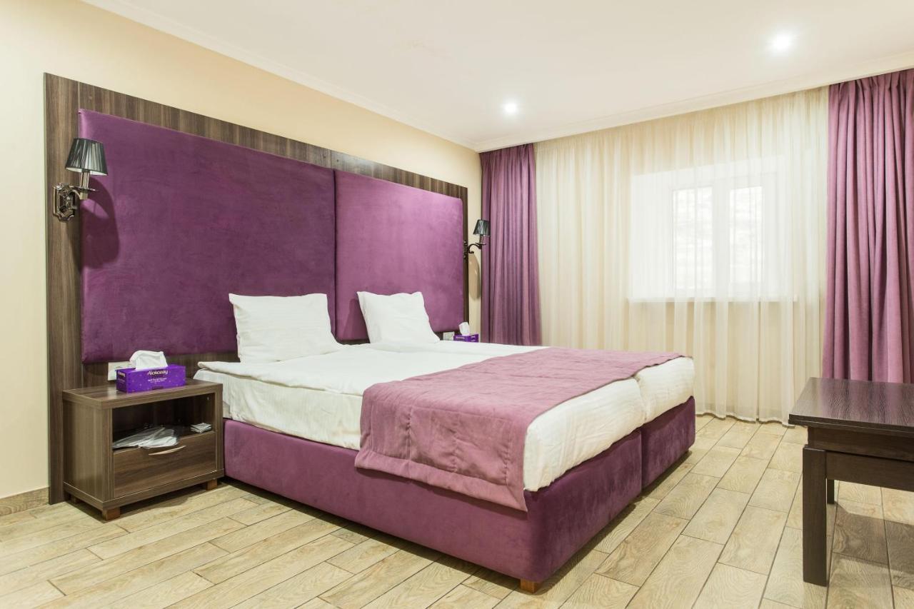 Hotel Baron Οδησσός Εξωτερικό φωτογραφία